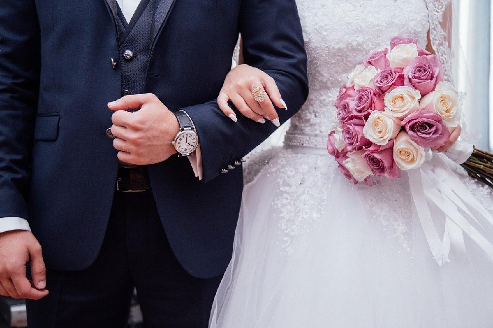 Etapy przygotowań do ślubu i wesela